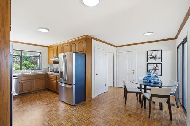 2734 Summit Drive, Burlingame, CA 94010