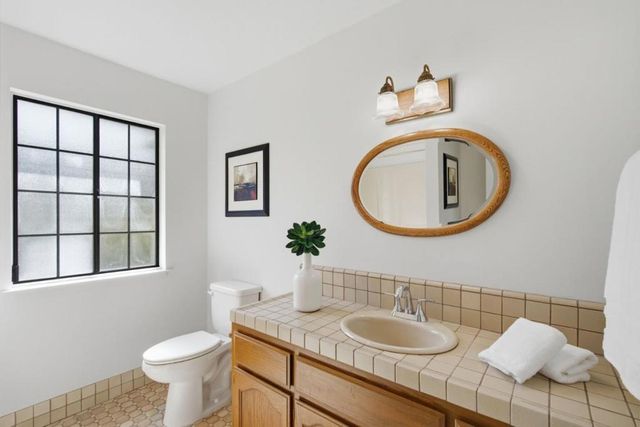 2734 Summit Drive, Burlingame, CA 94010