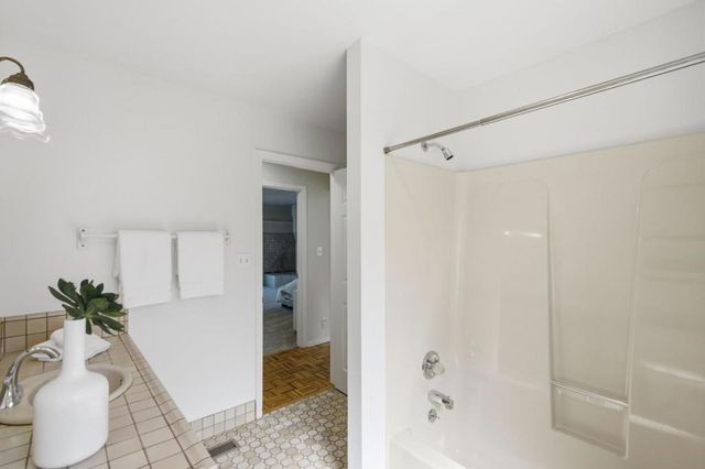 2734 Summit Drive, Burlingame, CA 94010