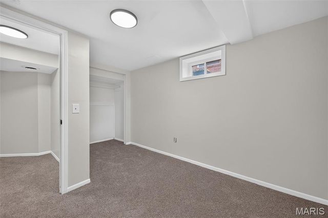 7 Oak Tree Drive, St Louis, MO 63119