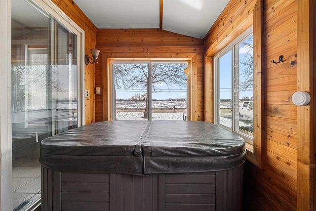 4931 COUNTY RD T, Oshkosh, WI 54904