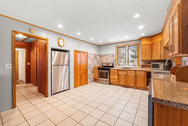 4931 COUNTY RD T, Oshkosh, WI 54904