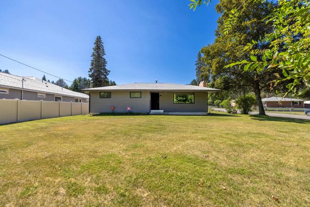 2609 W Waikiki St, Spokane, WA 99218