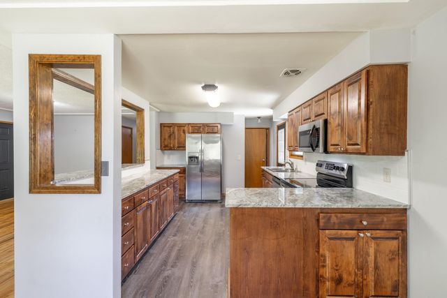 2609 W Waikiki St, Spokane, WA 99218