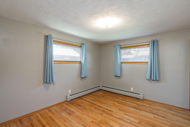 2609 W Waikiki St, Spokane, WA 99218