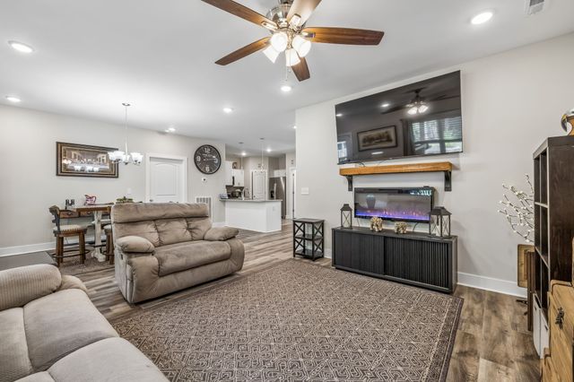 2230 Highway 48, Clarksville, TN 37040