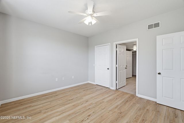 8550 TOUCHTON Road 333, Jacksonville, FL 32216