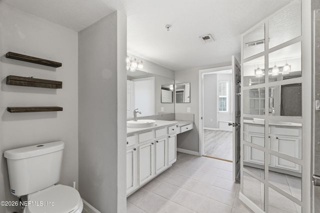 8550 TOUCHTON Road 333, Jacksonville, FL 32216