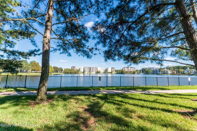 8550 TOUCHTON Road 333, Jacksonville, FL 32216