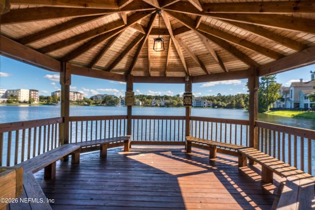8550 TOUCHTON Road 333, Jacksonville, FL 32216