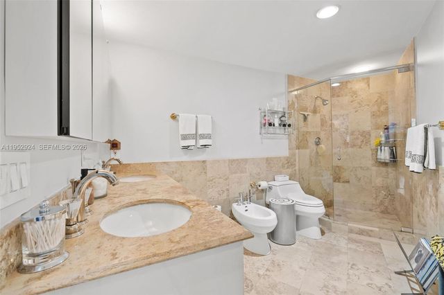 1455 Ocean Dr 1401, Miami Beach, FL 33139