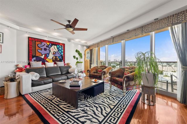 1455 Ocean Dr 1401, Miami Beach, FL 33139