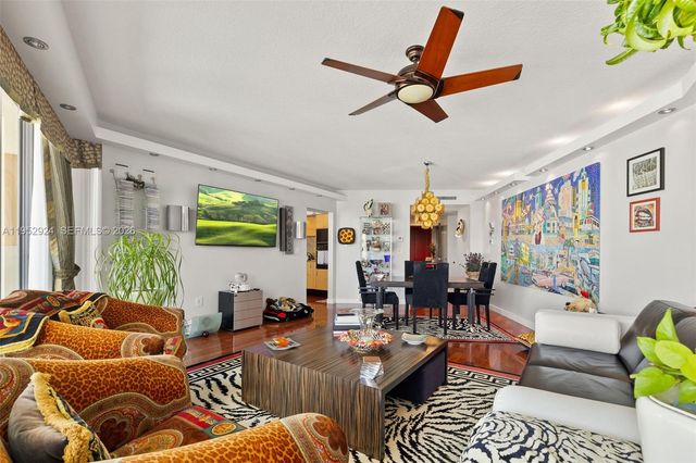 1455 Ocean Dr 1401, Miami Beach, FL 33139