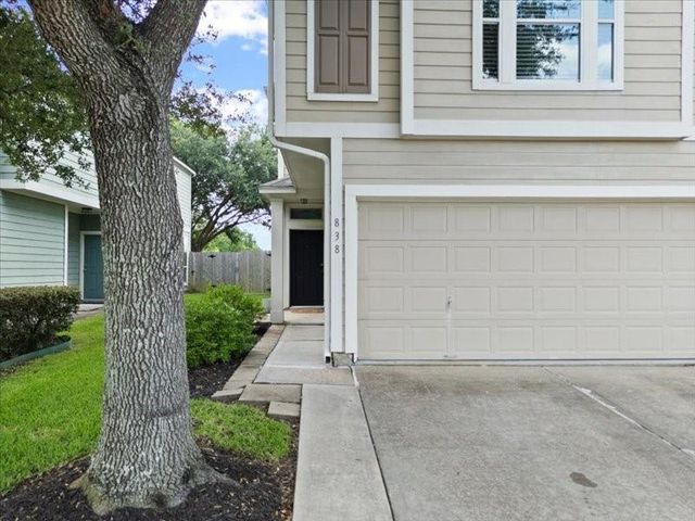 838 San Jacinto Circle, Baytown, TX 77521
