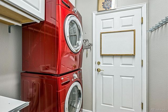 2844 Greensborough Drive, Highlands Ranch, CO 80129