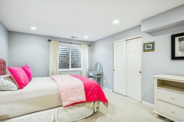 2844 Greensborough Drive, Highlands Ranch, CO 80129