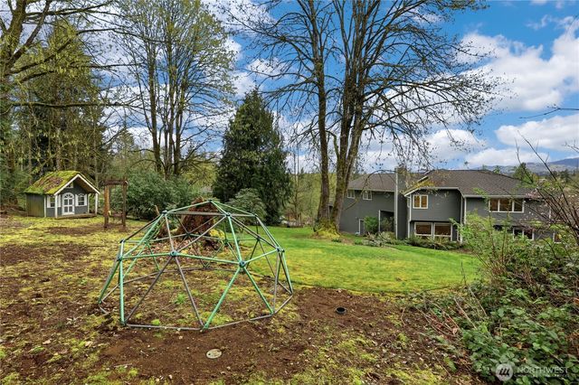 18605 SE 174th Way, Renton, WA 98058