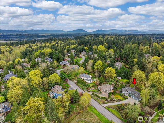 18605 SE 174th Way, Renton, WA 98058