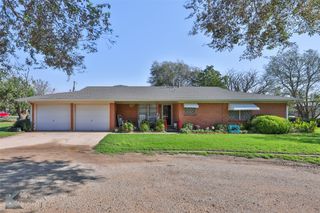 242 2nd Street NW, Trent, TX 79561