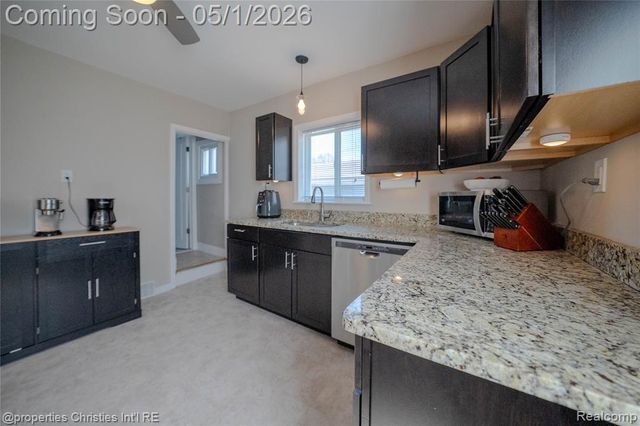 1220 Orchard Street, Ferndale, MI 48220