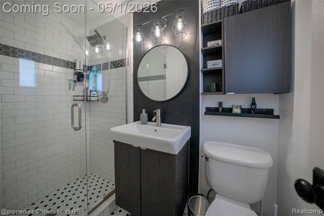 1220 Orchard Street, Ferndale, MI 48220