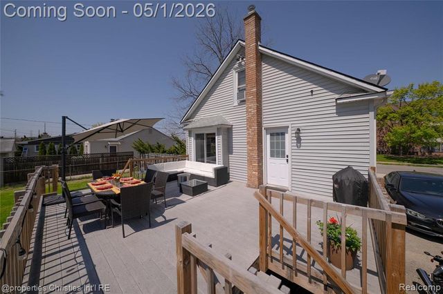 1220 Orchard Street, Ferndale, MI 48220