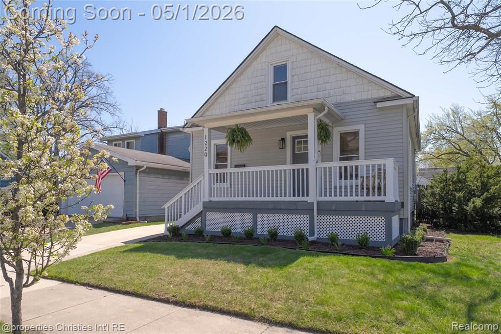 1220 Orchard Street, Ferndale, MI 48220
