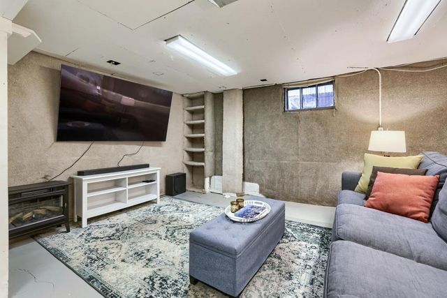 3640 13th Avenue S, Minneapolis, MN 55407