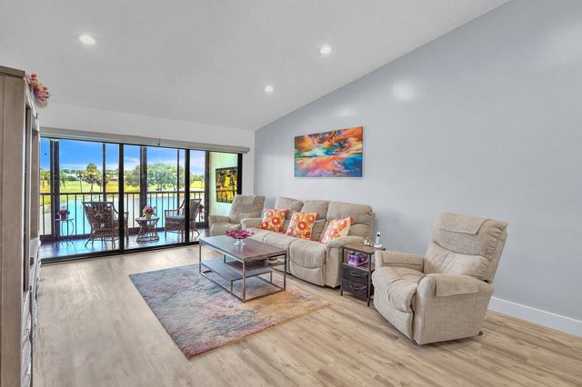 5152 Golfview Court 1825, Delray Beach, FL 33484