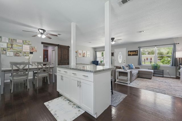 513 Newcastle Drive, Fort Walton Beach, FL 32547