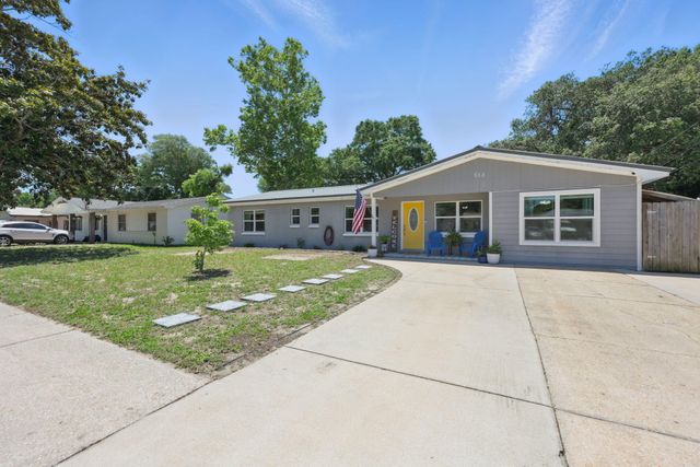 513 Newcastle Drive, Fort Walton Beach, FL 32547