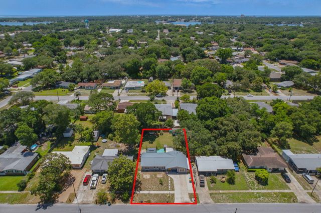 513 Newcastle Drive, Fort Walton Beach, FL 32547