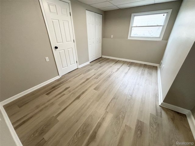 8644 Lillian Drive, Berlin Charter Township, MI 48166