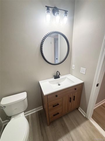 8644 Lillian Drive, Berlin Charter Township, MI 48166