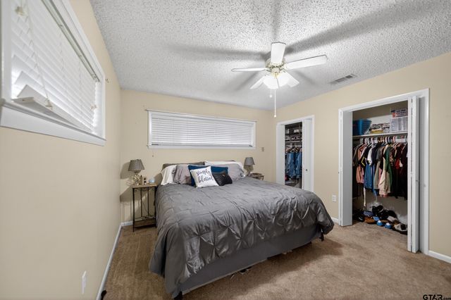 813 E Clinton Avenue, Athens, TX 75751