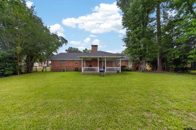 813 E Clinton Avenue, Athens, TX 75751