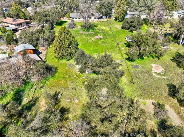45430 Lauri, Oakhurst, CA 93644