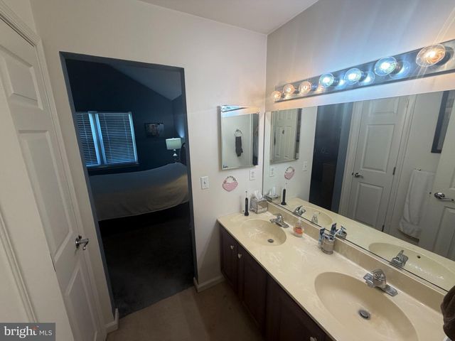 120 COTSWOLD CT, Souderton, PA 18964