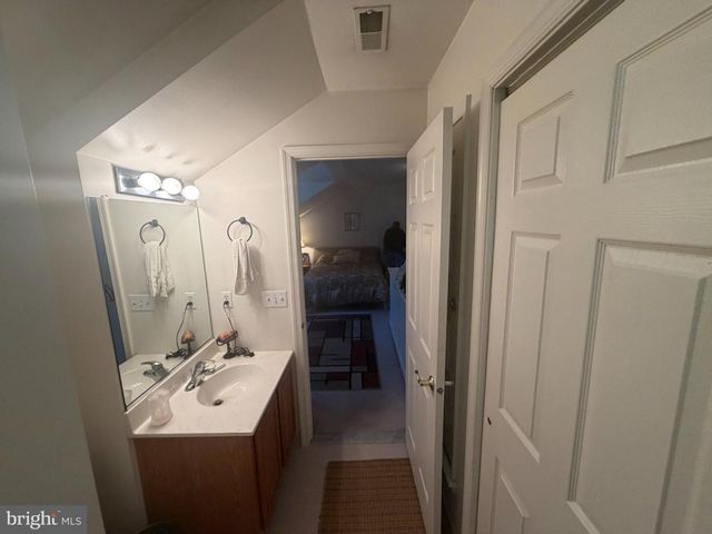 120 COTSWOLD CT, Souderton, PA 18964