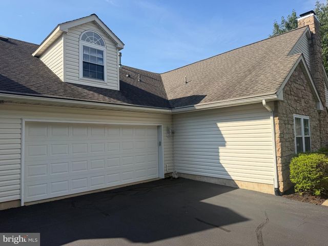 120 COTSWOLD CT, Souderton, PA 18964