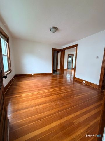 84 Putnam Street, Bristol, CT 06010