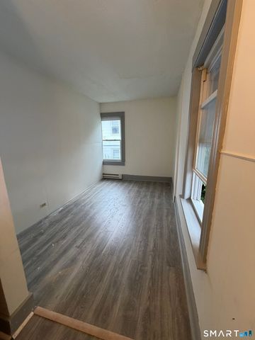 84 Putnam Street, Bristol, CT 06010