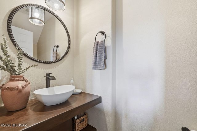 3964 W Rocky Spring Drive, Tucson, AZ 85745