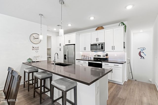 11300 N CASA DEGA Drive 1049, Surprise, AZ 85388