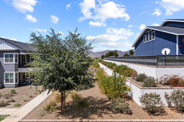 11300 N CASA DEGA Drive 1049, Surprise, AZ 85388