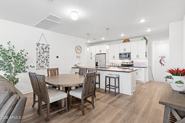 11300 N CASA DEGA Drive 1049, Surprise, AZ 85388