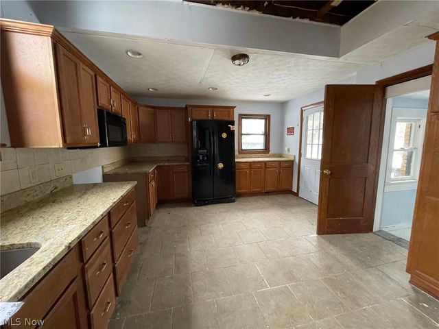 340 N Prospect Street, Ravenna, OH 44266