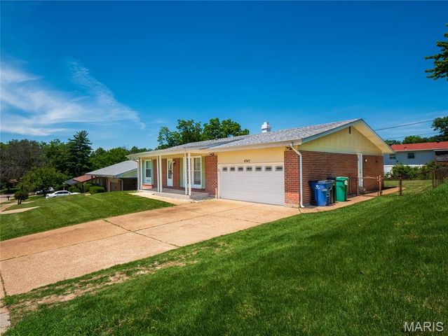 4347 Varano Drive, Florissant, MO 63033