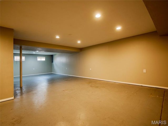 4347 Varano Drive, Florissant, MO 63033