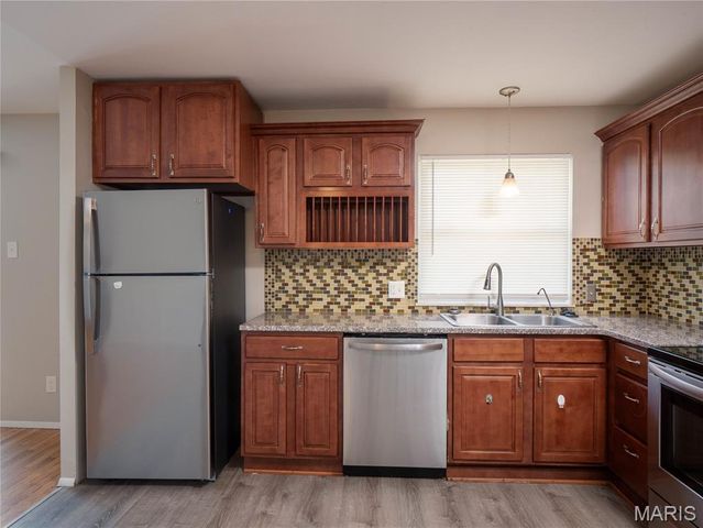 4347 Varano Drive, Florissant, MO 63033